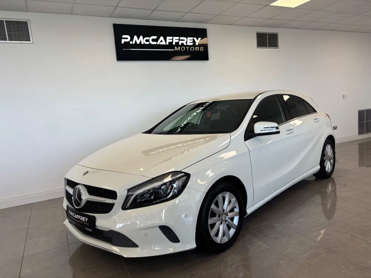 2017 Mercedes-Benz A180 1.6 Style Auto Half Leathe - Image 1