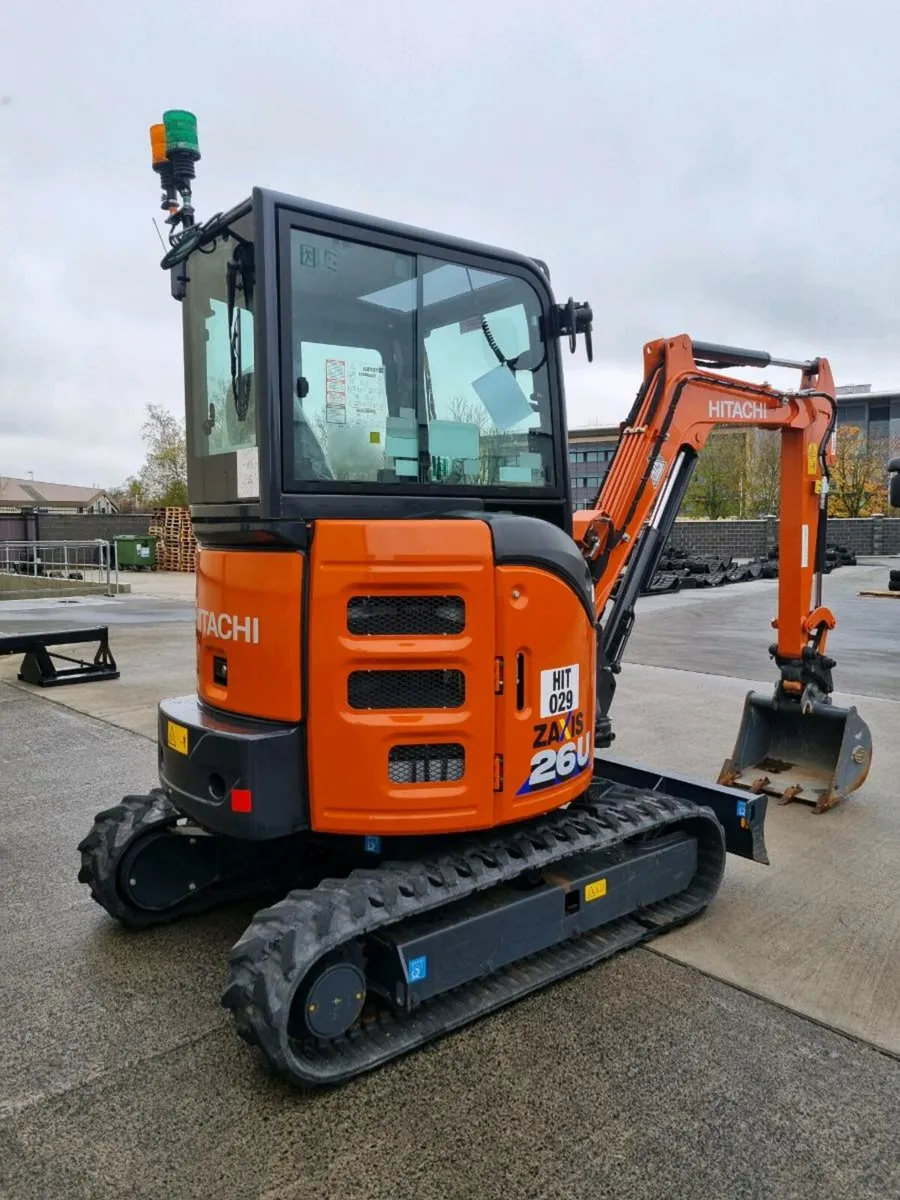 Hitachi Zx26U-6 - Image 3