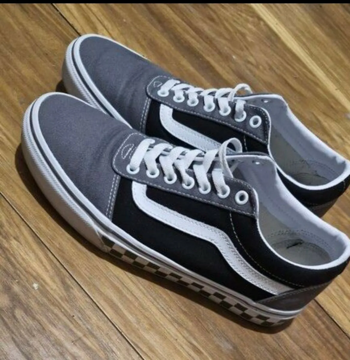 Vans Men's Ward Canvas Sneaker size 8 - Image 1