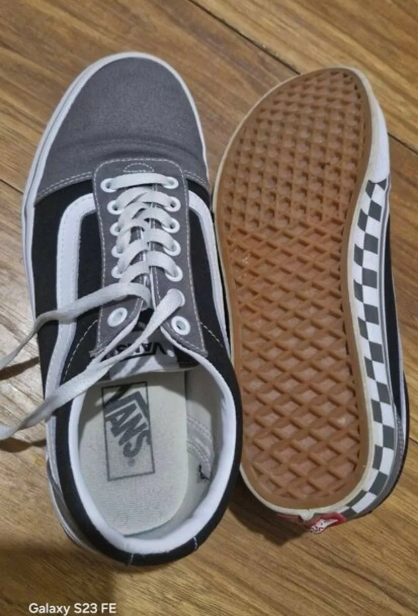 Vans Men's Ward Canvas Sneaker size 8 - Image 4