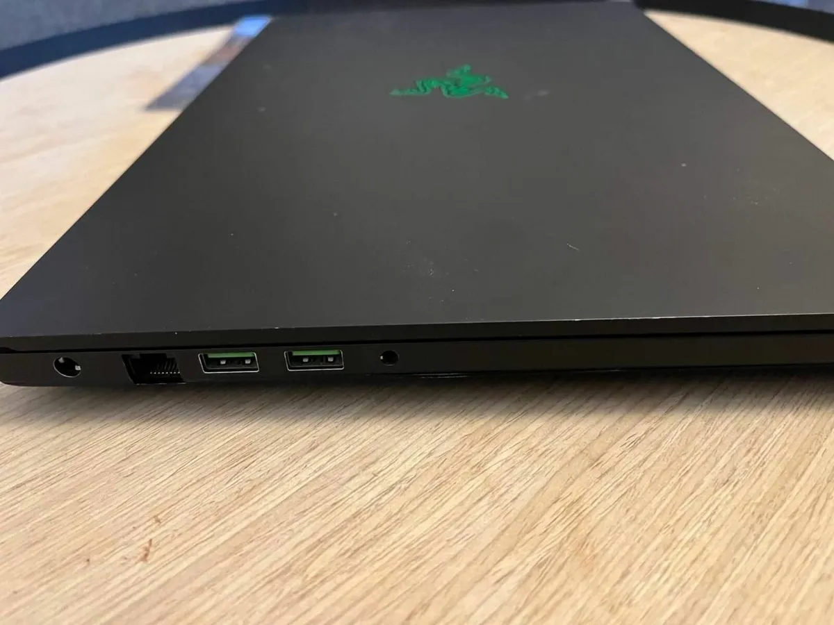 Razer Blade 15 Gaming Laptop - Image 4