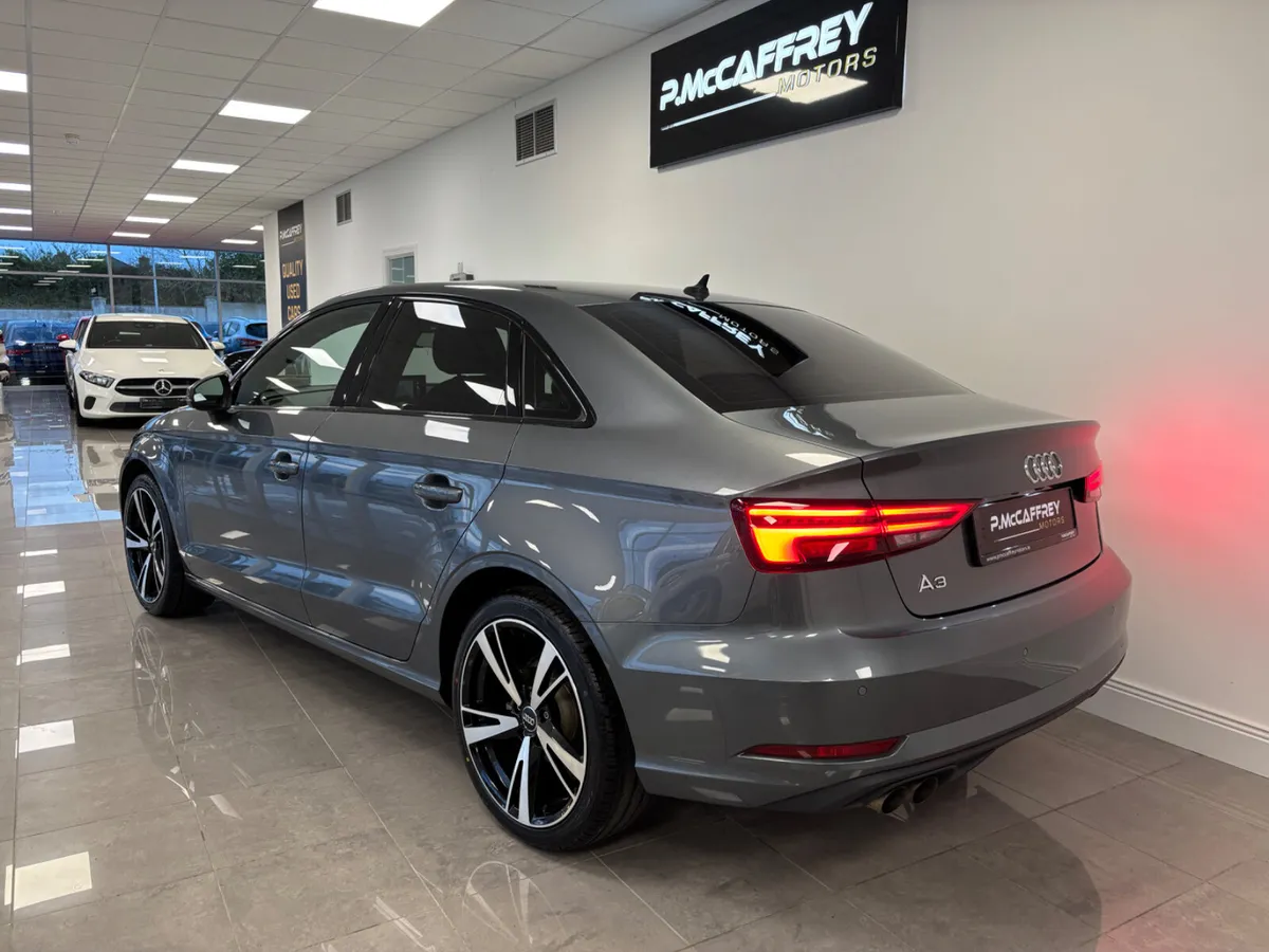 2020 Audi A3 1.4 TFSI AUTO BLACK EDITION STYLING - Image 3