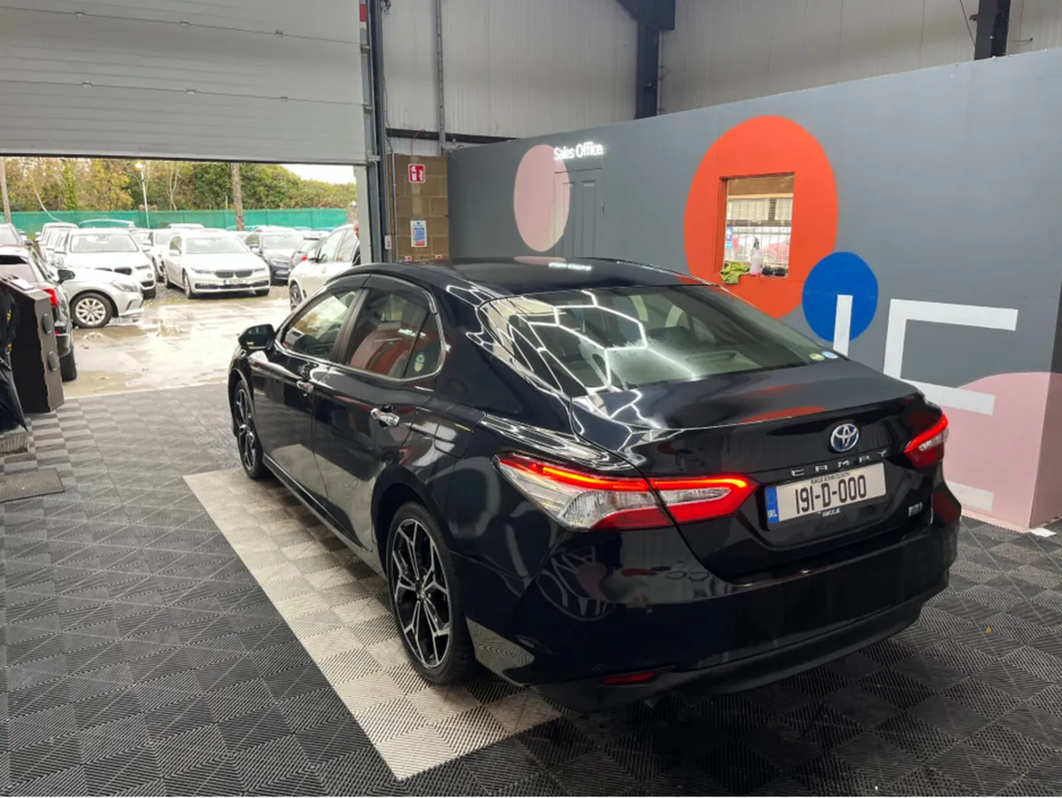 Toyota Camry ONLY €22950! 2019 CAMRY 2.5 HYBRID / - Image 4