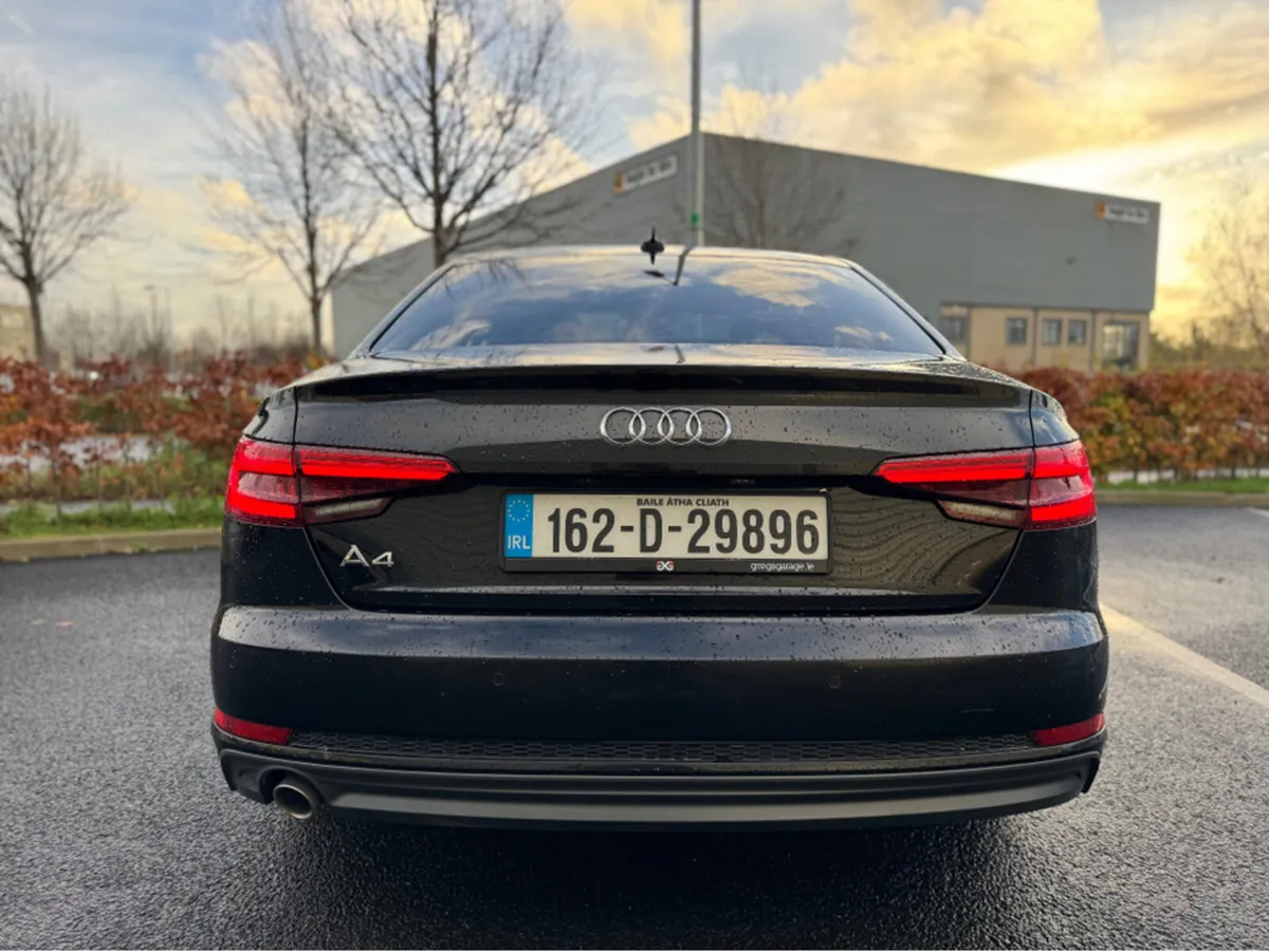 Audi A4 S LINE 2.0 TDI - Image 4