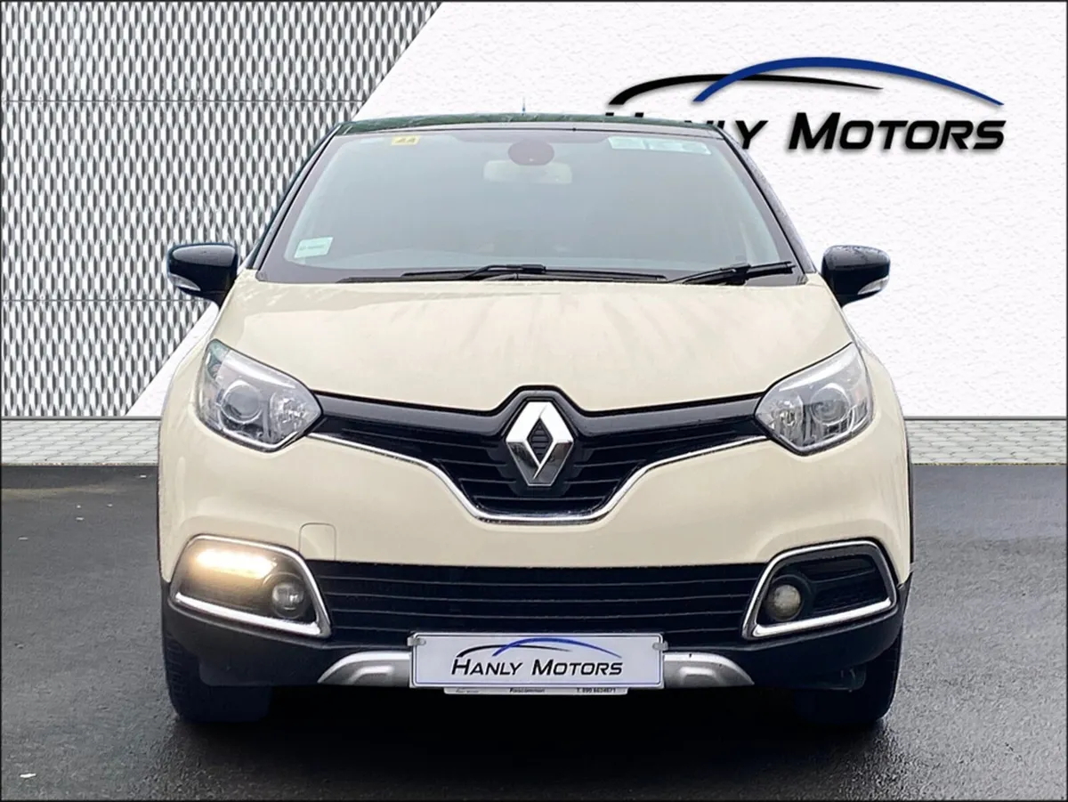 Renault Captur SIGNATURE 1.5 DCI 90 ED 4DR AUTO - Image 2