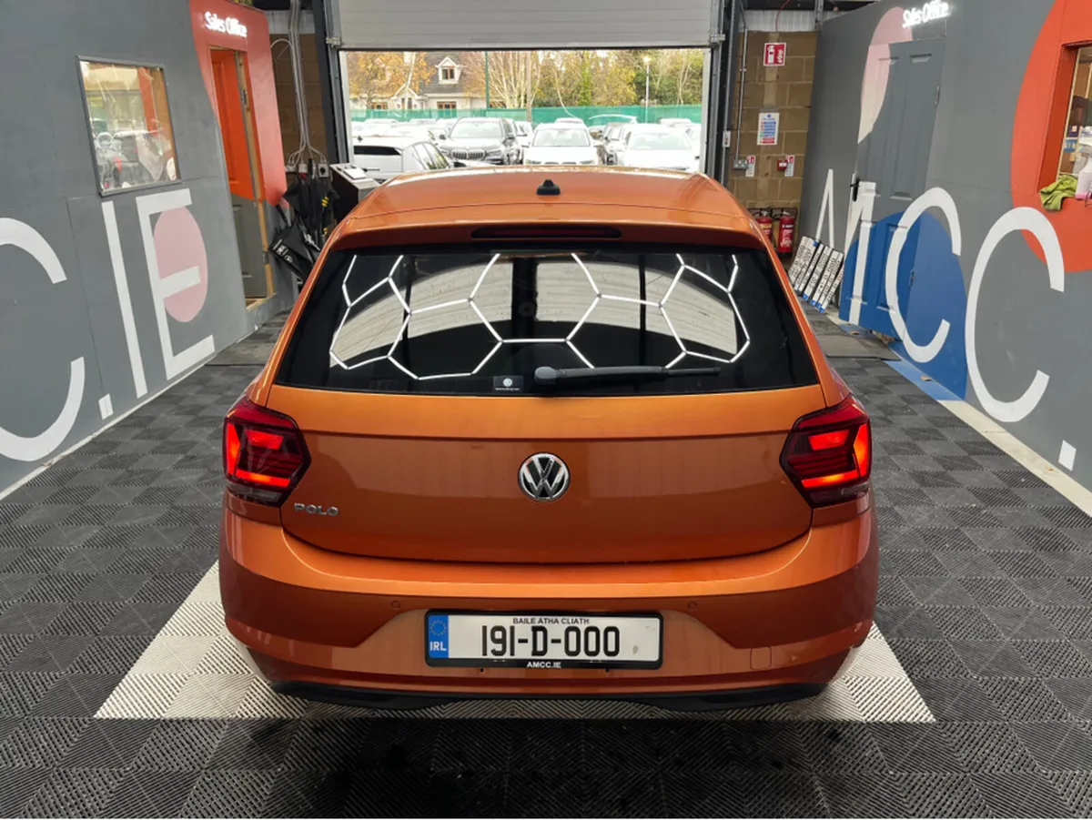 Volkswagen Polo 2019 VOLKSWAGEN POLO TSI 1.0L PETR - Image 3