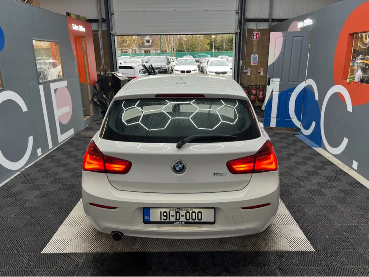BMW 1-Series 2019 BMW 1 SERIES 118I 1.5L PETROL / - Image 3