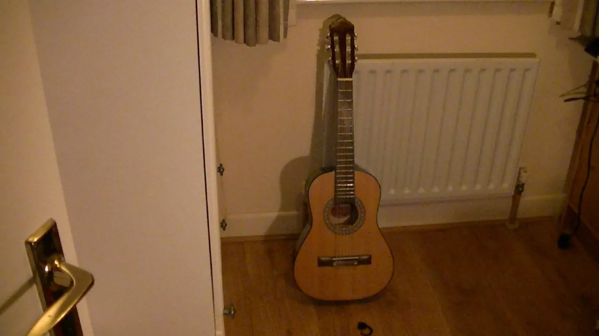 Jose Ferrer Guitar - Image 1