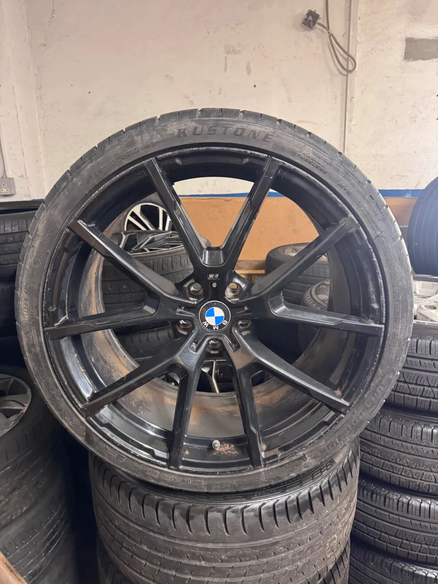 Bmw 5 Series 20 inc Alloys  G30 - Image 1