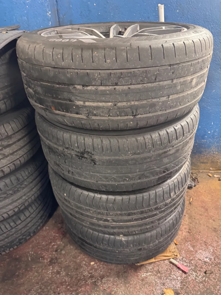 2023 BMW 5 Series 18 inc G30 M-Sport - Image 2