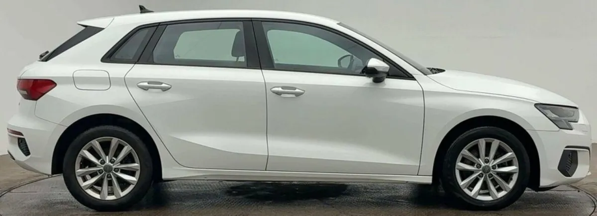 2.0 TDI 35 Technik Sportback 5dr Diesel S Tronic E - Image 2