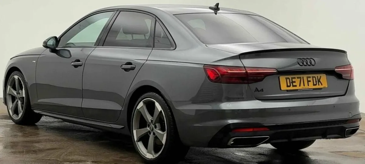 2.0 TDI 35 Black Edition Saloon 4dr Diesel S Troni - Image 3