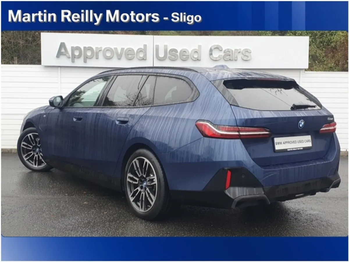 BMW 5-Series 530e M Sport Touring - Image 3