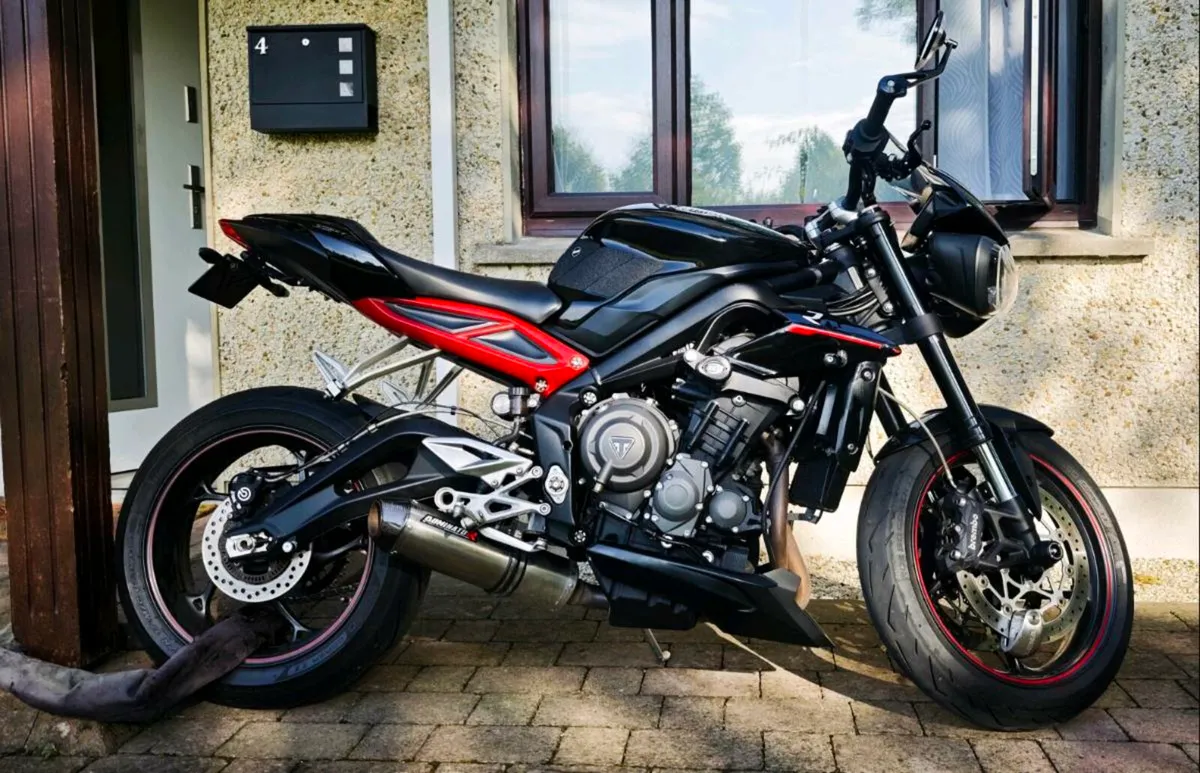 Triumph Street Triple 765 - Image 1
