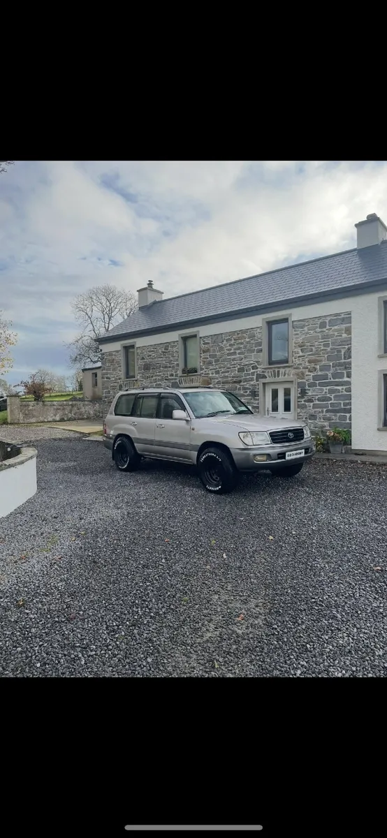 Toyota Land Cruiser 2000 - Image 4