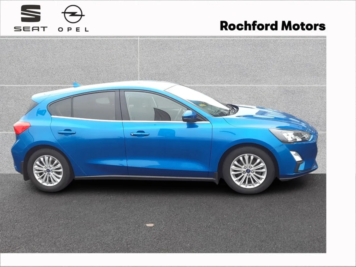 Ford Focus TITANIUM 5DR 1.5 TD 120 S6. S6.2 M6 F - Image 3