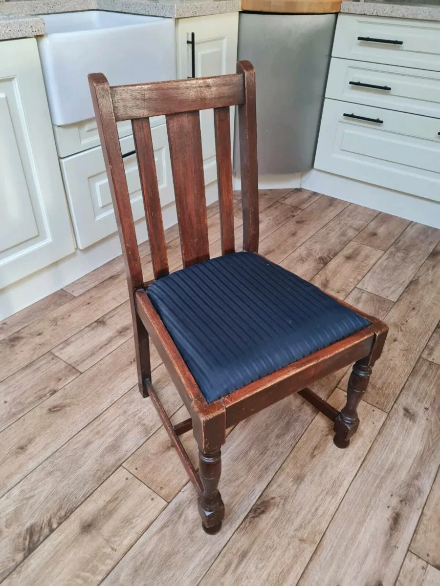 Antiquee dining chairs Set of 4 - Image 2