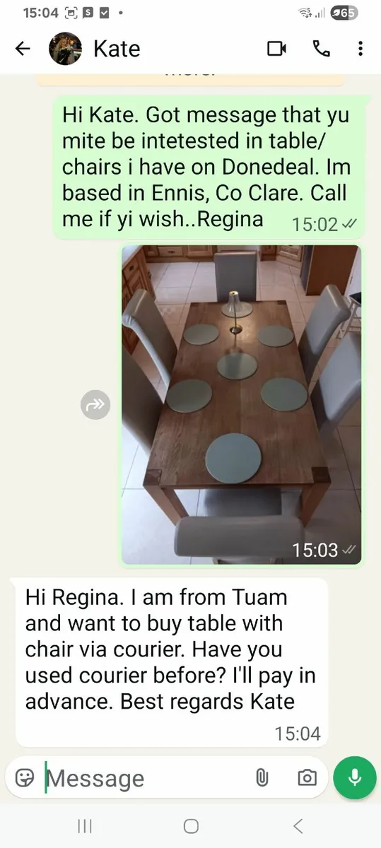 Table/chairs - Image 1