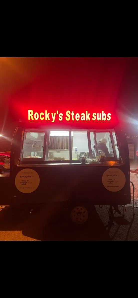 Food trailer for sale - Image 1