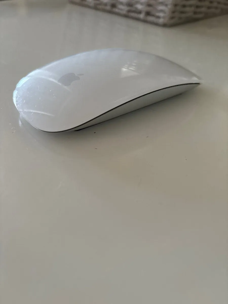 Apple Magic Mouse - Image 1