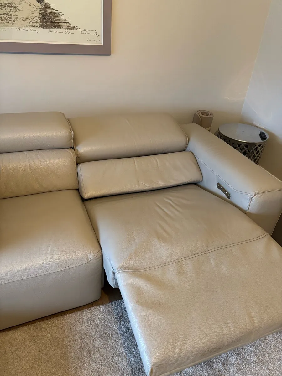 Corner suite - Image 1