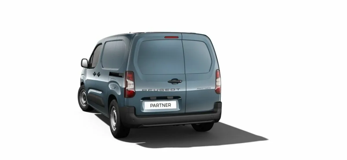 Peugeot Partner 1.5HDI PRO PLUS *5 YEAR WARRANTY* - Image 4