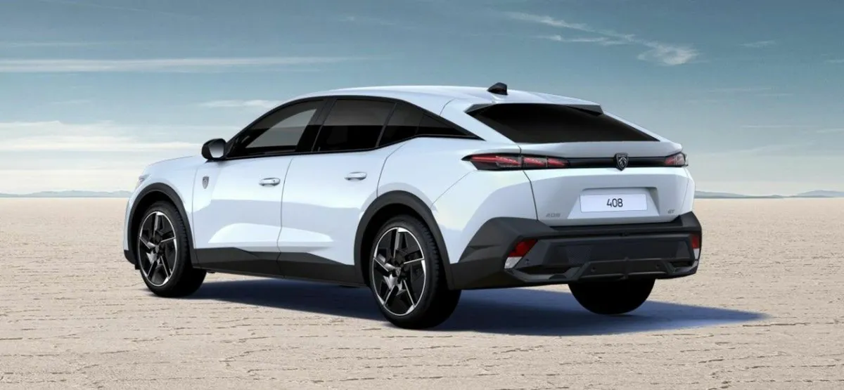 Peugeot 408 1.2 HYBRID GT *€500 DUNNES VOUCHER* € - Image 4