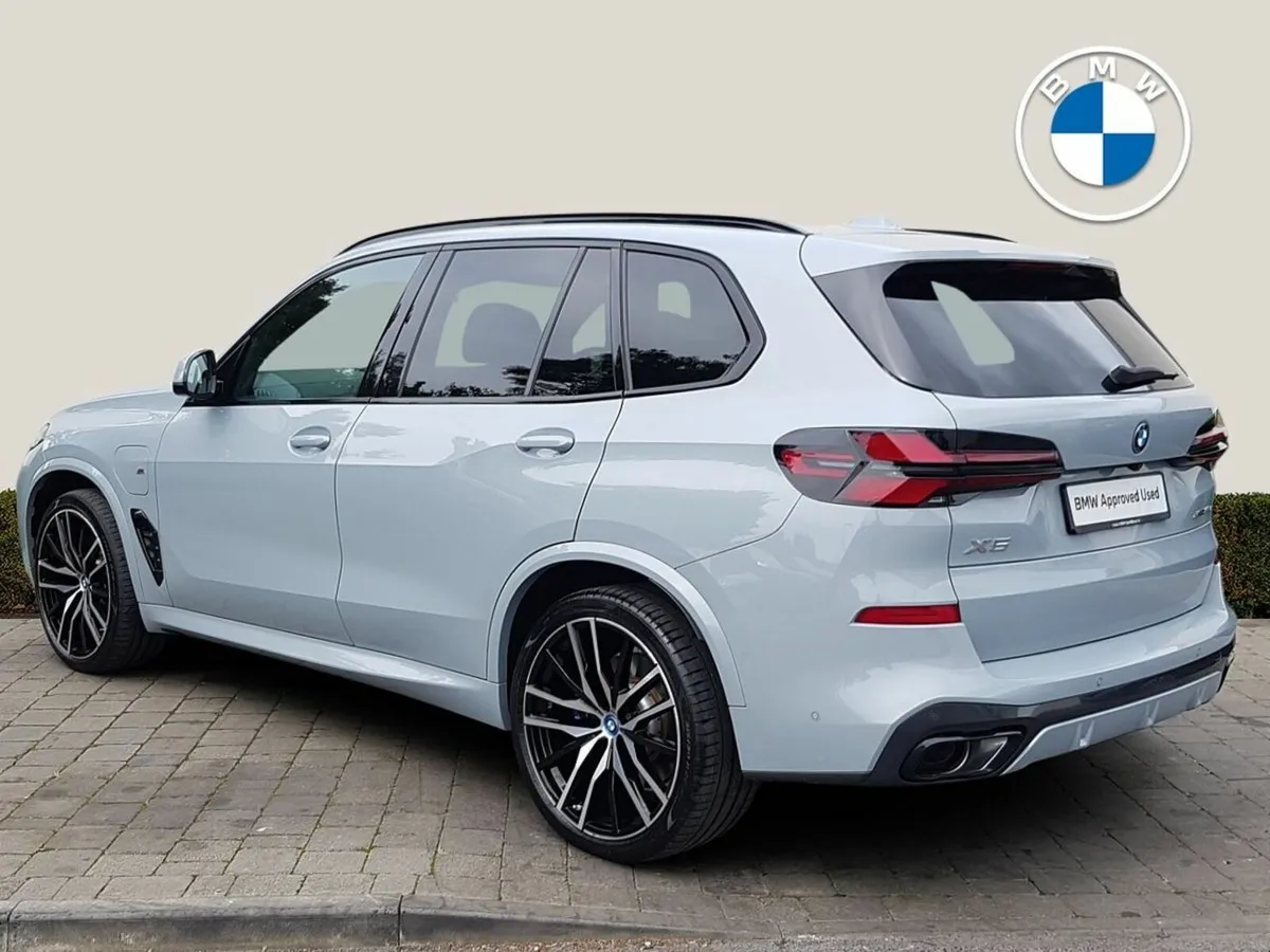 BMW X5 xDrive50e M Sport Pro - Image 2