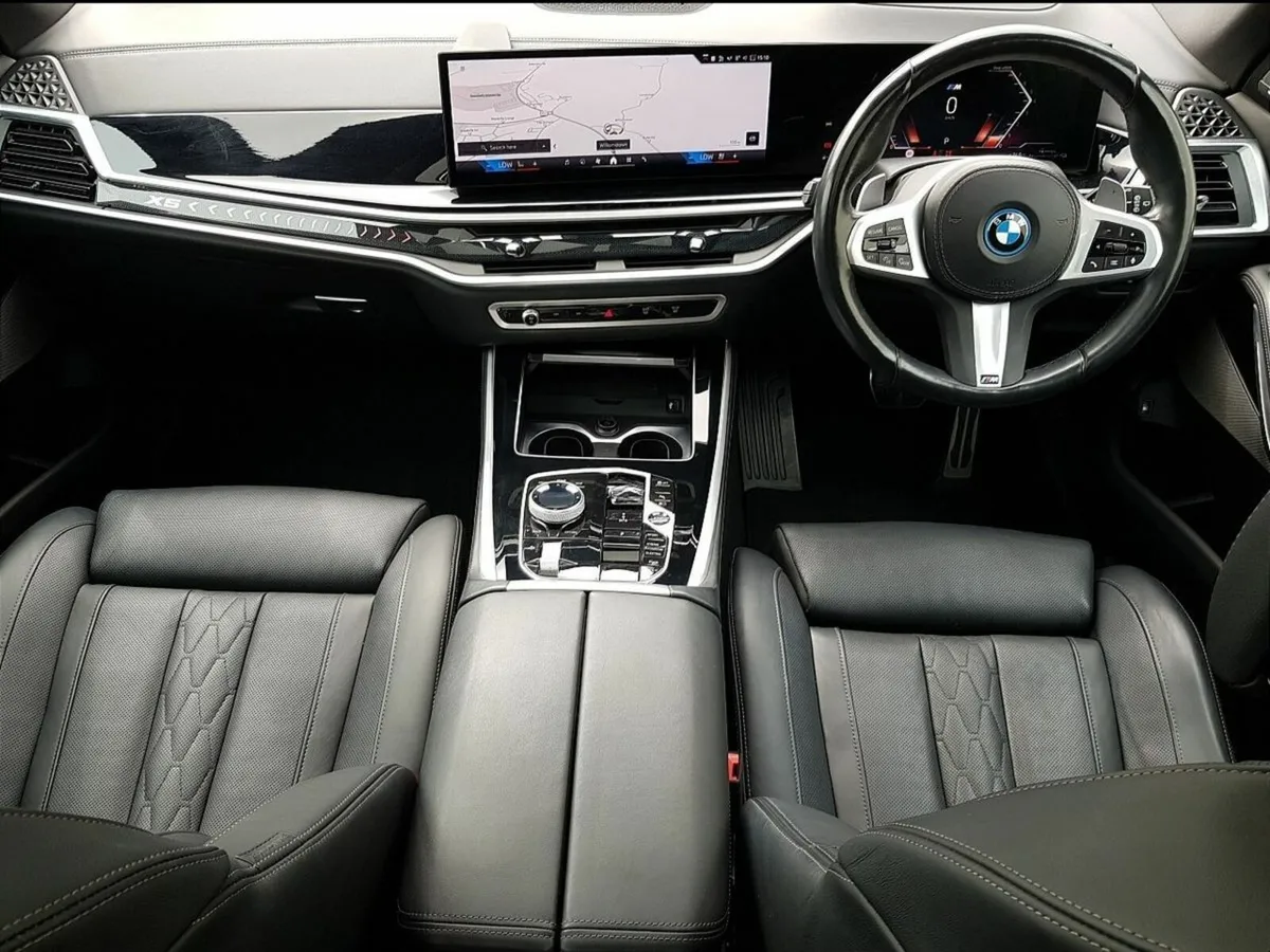 BMW X5 xDrive50e M Sport Pro - Image 4