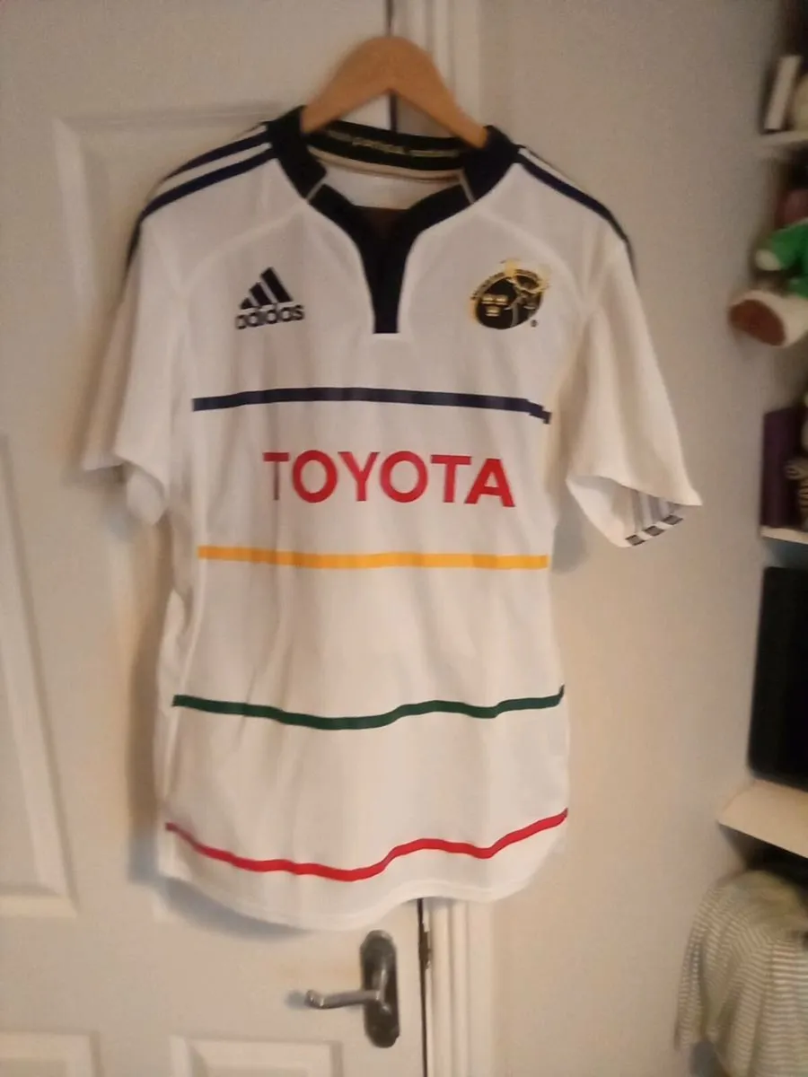 ÑEW.  MUNSTER. RUGBY.  JERSEY   TOYOTA. LOGO.   XL - Image 1