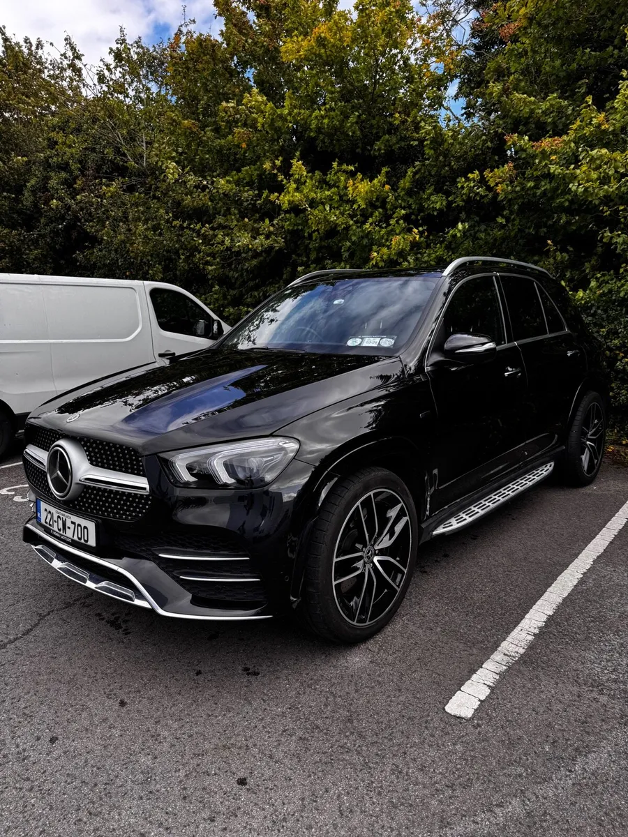 Mercedes Benz GLE - N1 5 seater crew cab - Image 2