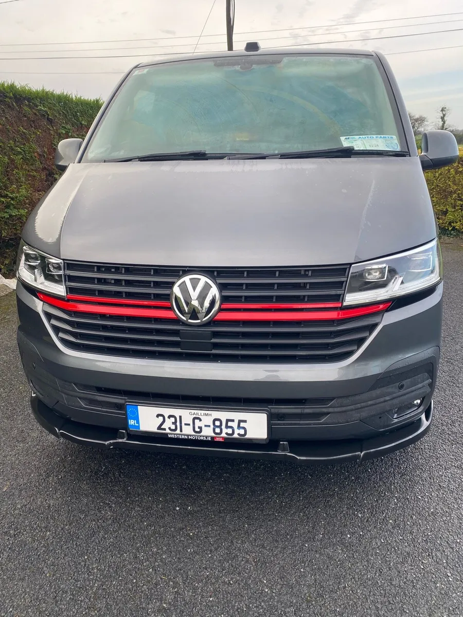 VW Transporter( 21,500 km) 2023 Highline 150Bhp. - Image 2