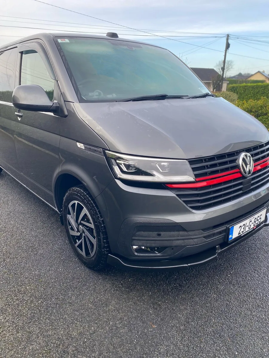 VW Transporter( 21,500 km) 2023 Highline 150Bhp. - Image 3