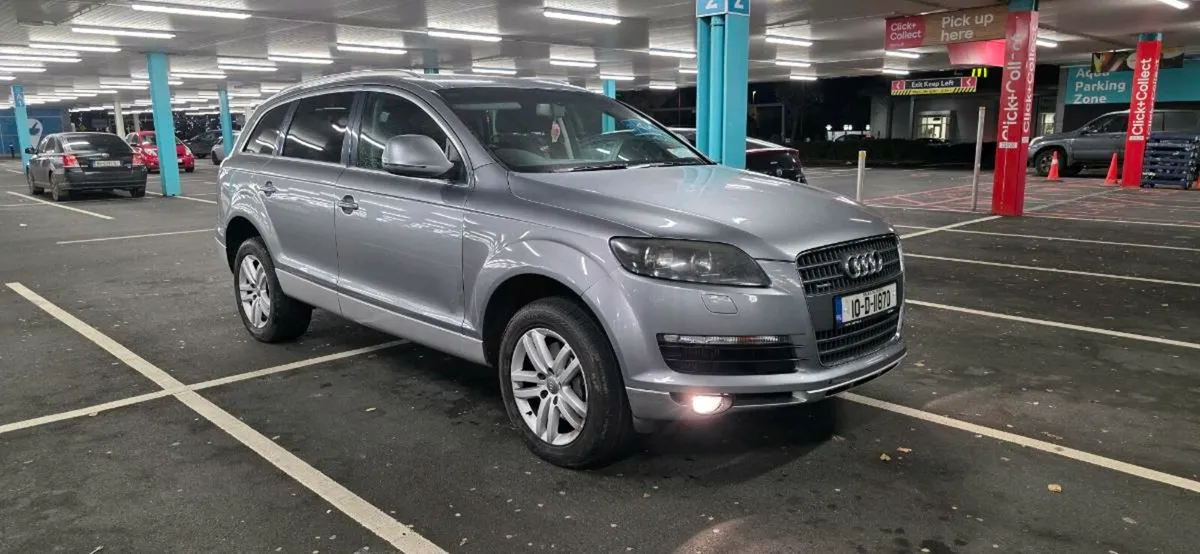 Audi Q7 - Image 1