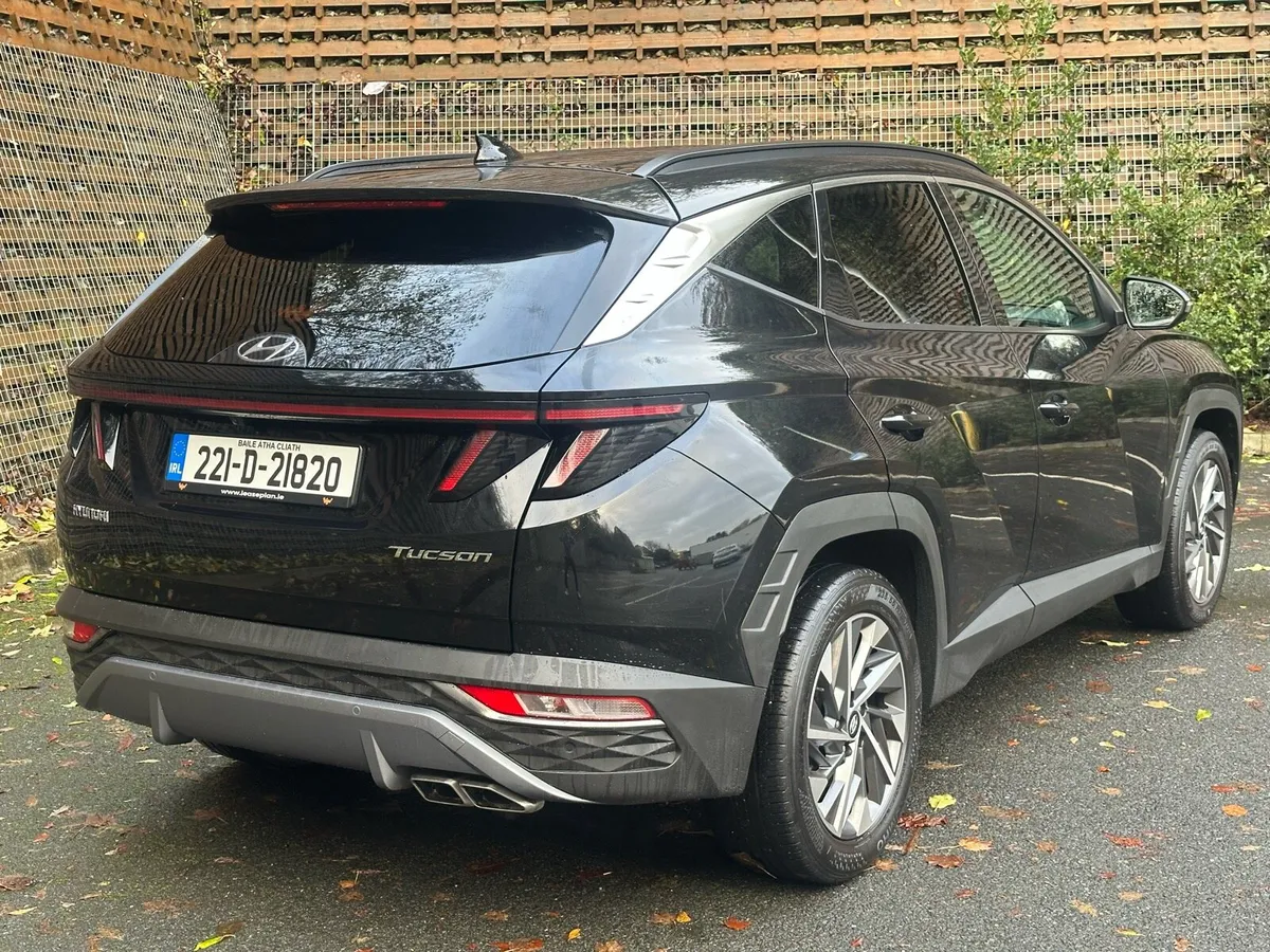 **High Spec** 221 Hyundai Tucson Executive Plus - Image 3