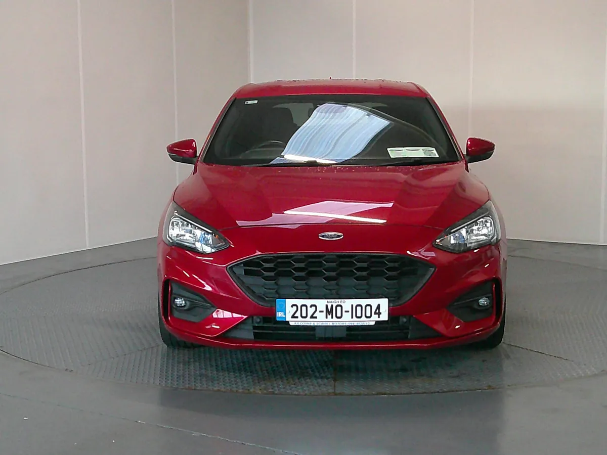 Ford Focus 2020 - Image 2