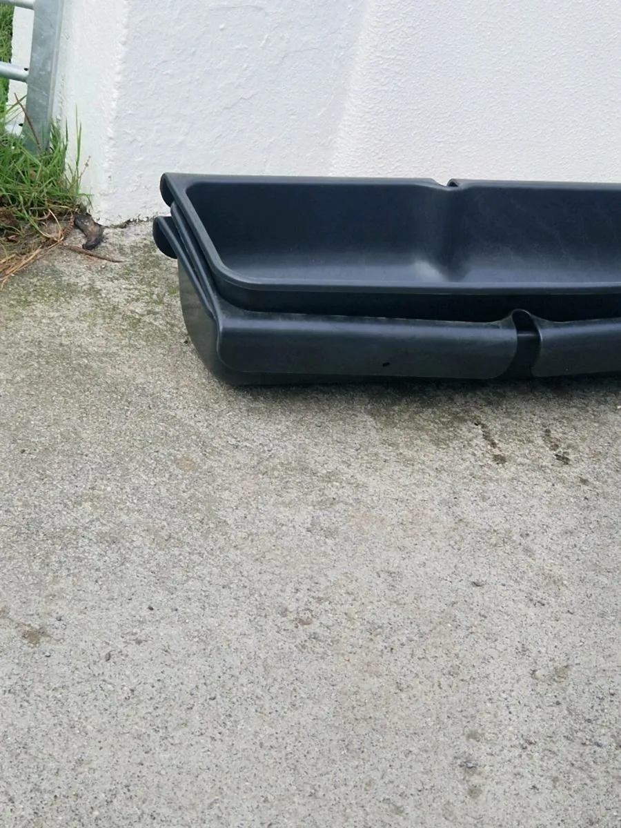 Feeding trucks - Image 4