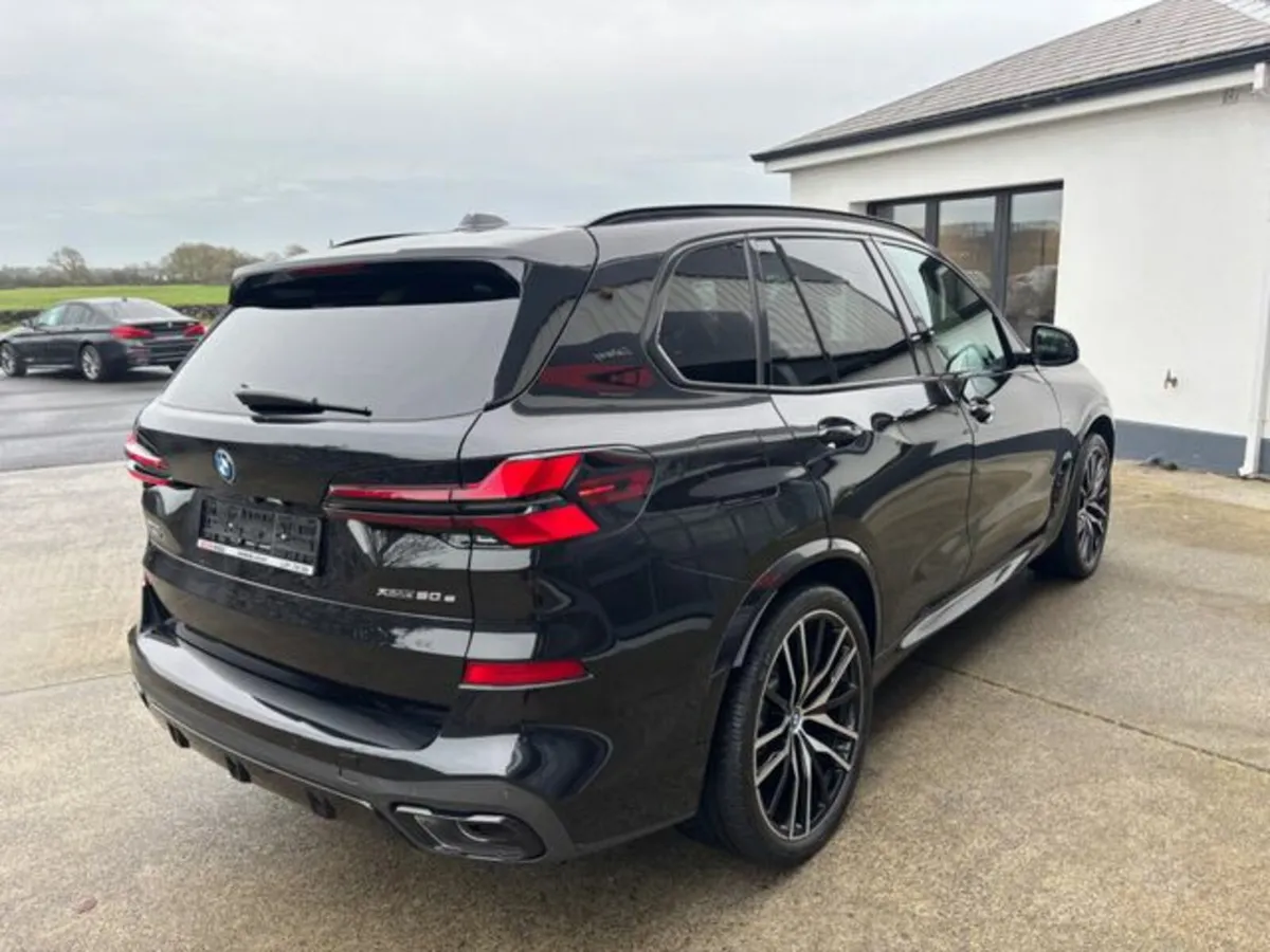 BMW X5 X DRIVE 50E M SPORT PRO & TECH PACK - Image 4