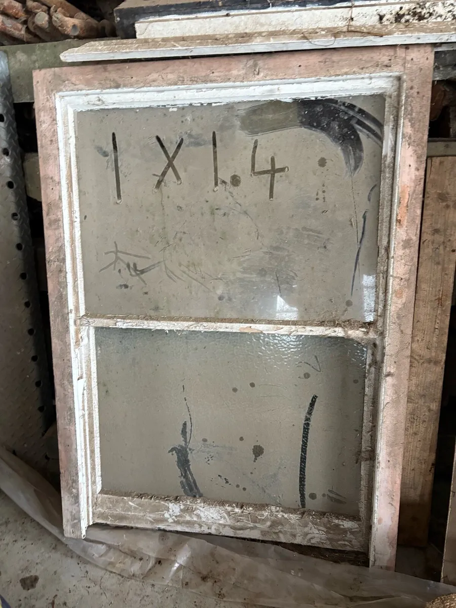 Sash window - Image 1