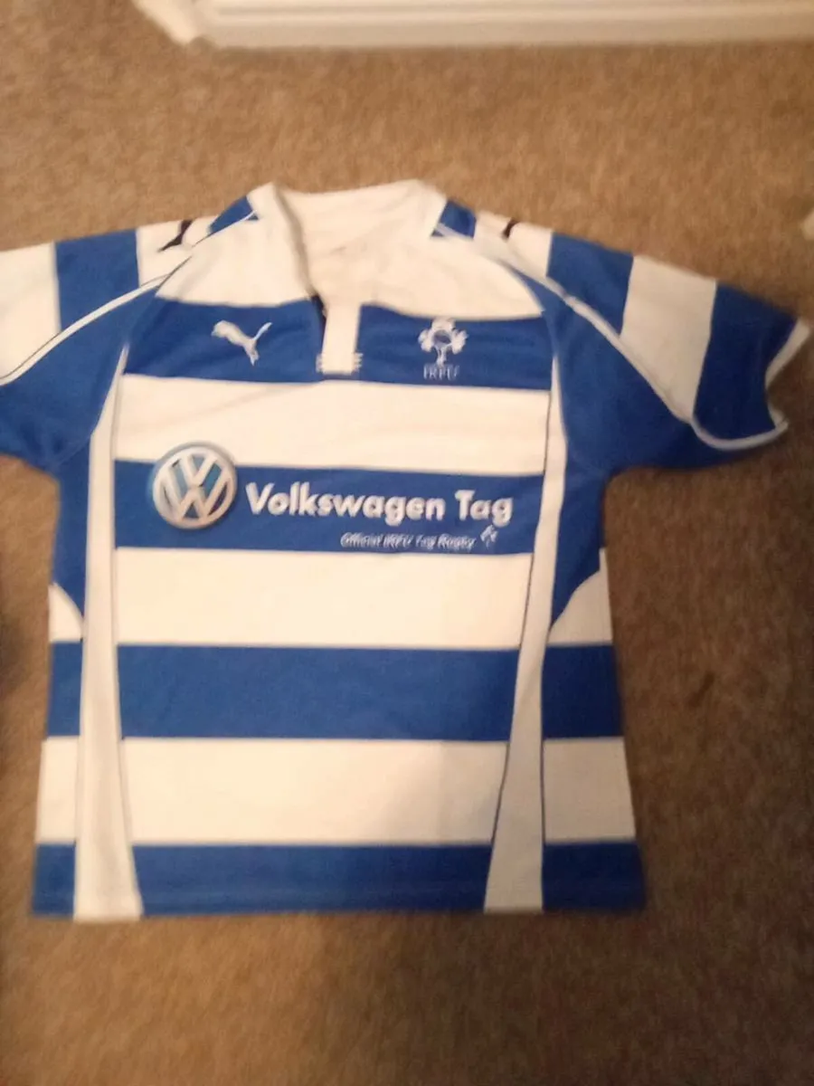 RUGBY.   JERSEY. .  SIZE. LARGE - Image 1