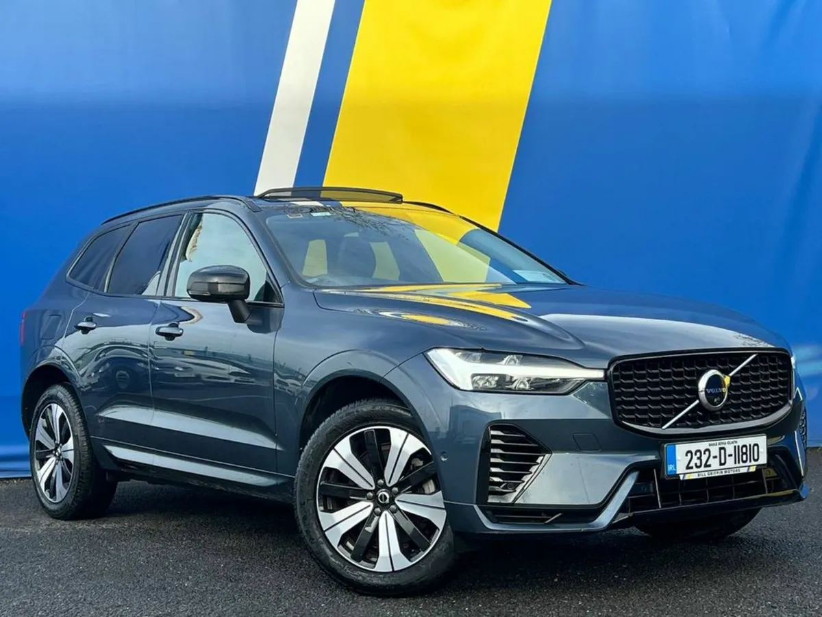 Volvo XC60 T6 PLUS DARK AWD 2.0 HYBRID // OPENING - Image 3