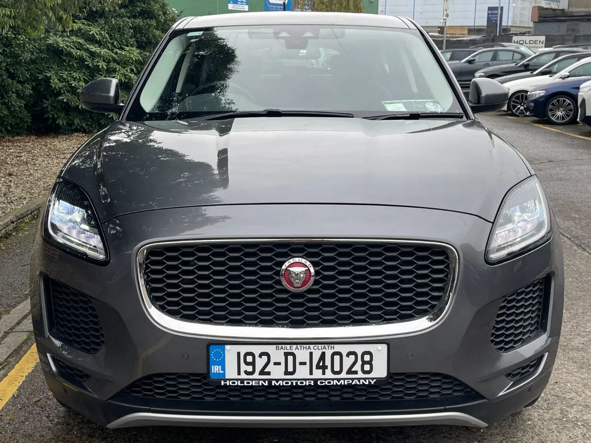 2019 Jaguar E-Pace..low miles..rear camera - Image 4