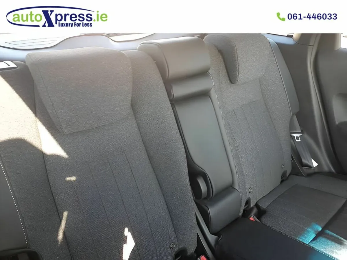 Honda Fit 1.5 E:HEV HOME Automatic, Reversing came - Image 4