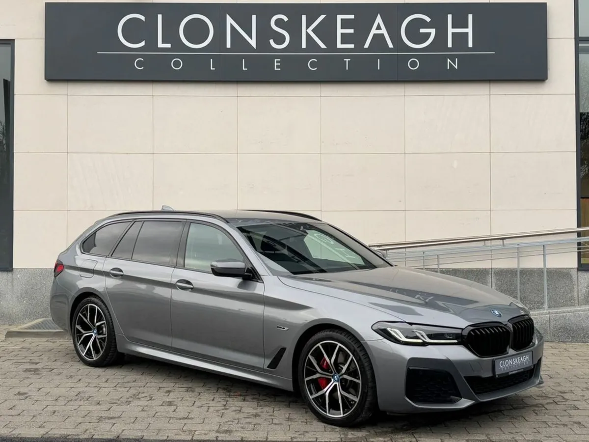 BMW 5-Series 530E M SPORT TOURING - Image 1