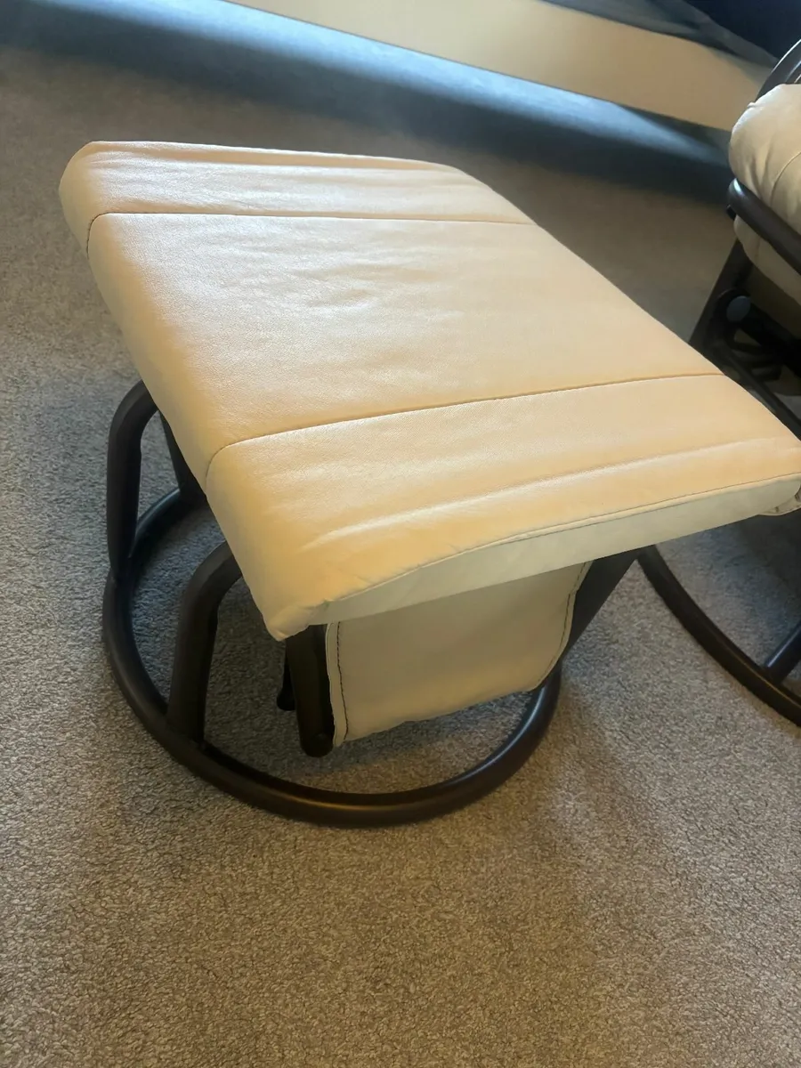 Mothercare Rocking Chair and matching footstool - Image 4