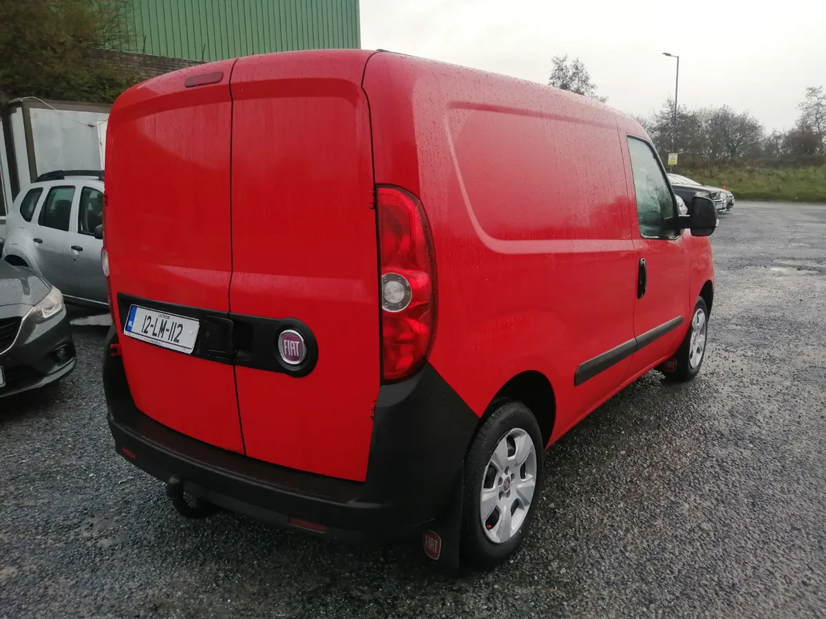 Fiat Doblo 2012 - Image 3