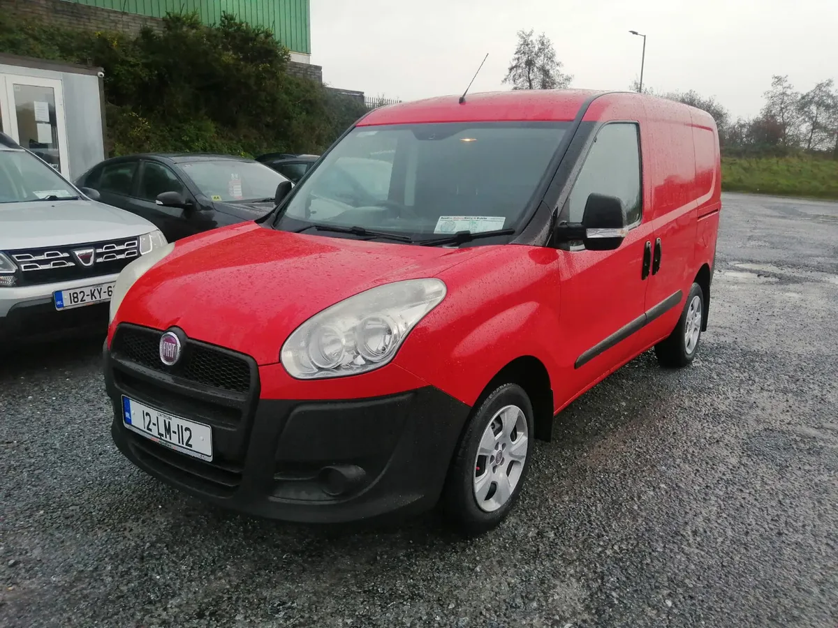 Fiat Doblo 2012 - Image 2