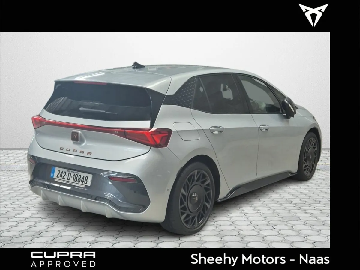 Cupra Born 59kWh 321hp eboost - Image 4
