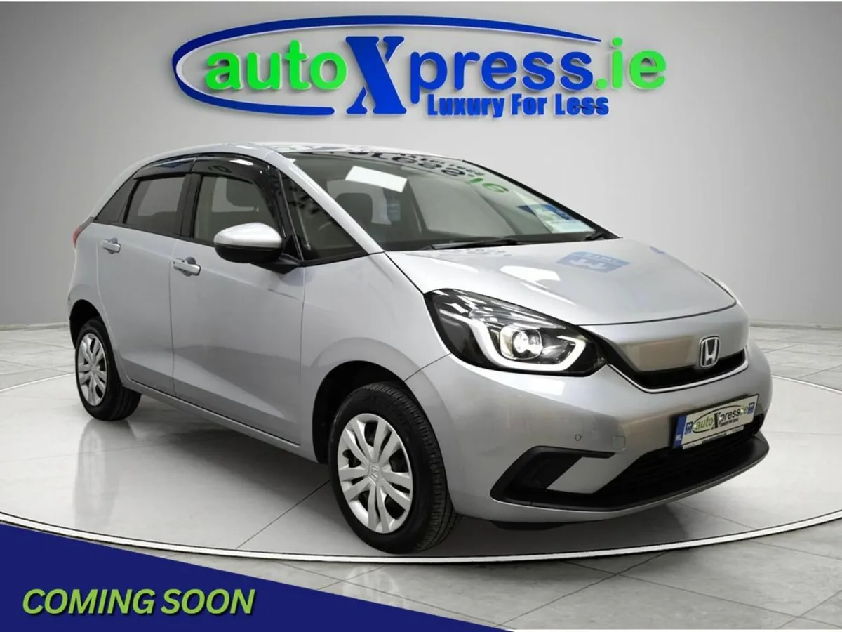 Honda Fit 1.5 E:HEV BASIC Automatic, Reversing cam - Image 1