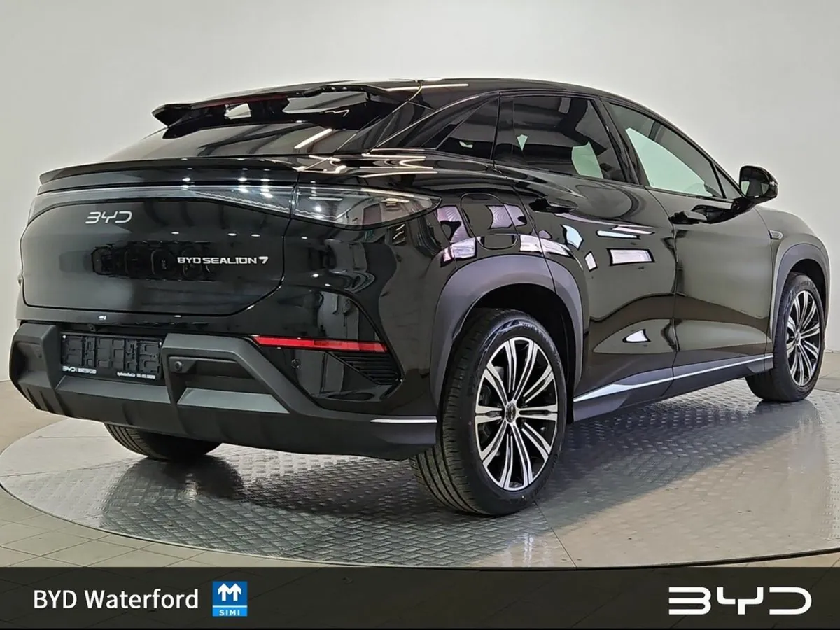 BYD SEALION 7 **Demo Sale NOW ON** - DESIGN AWD 82 - Image 3